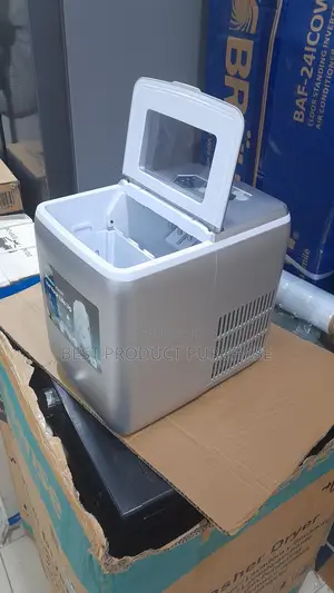 Hisense Ice Maker for Drinks and Cocktail Businesses