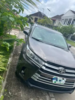 Toyota Highlander 2015 Gray