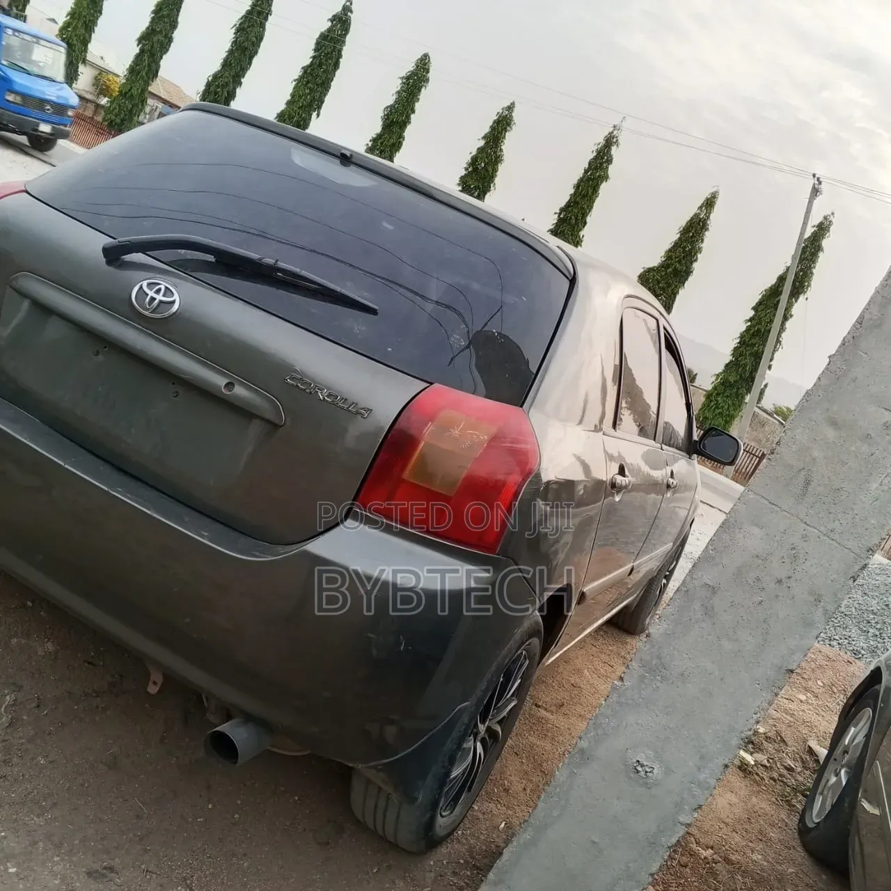 Toyota Corolla 2005 Gray