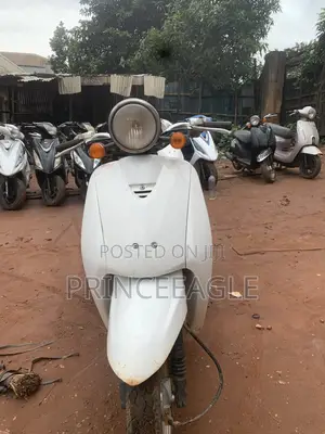 Honda Dio 2020 White