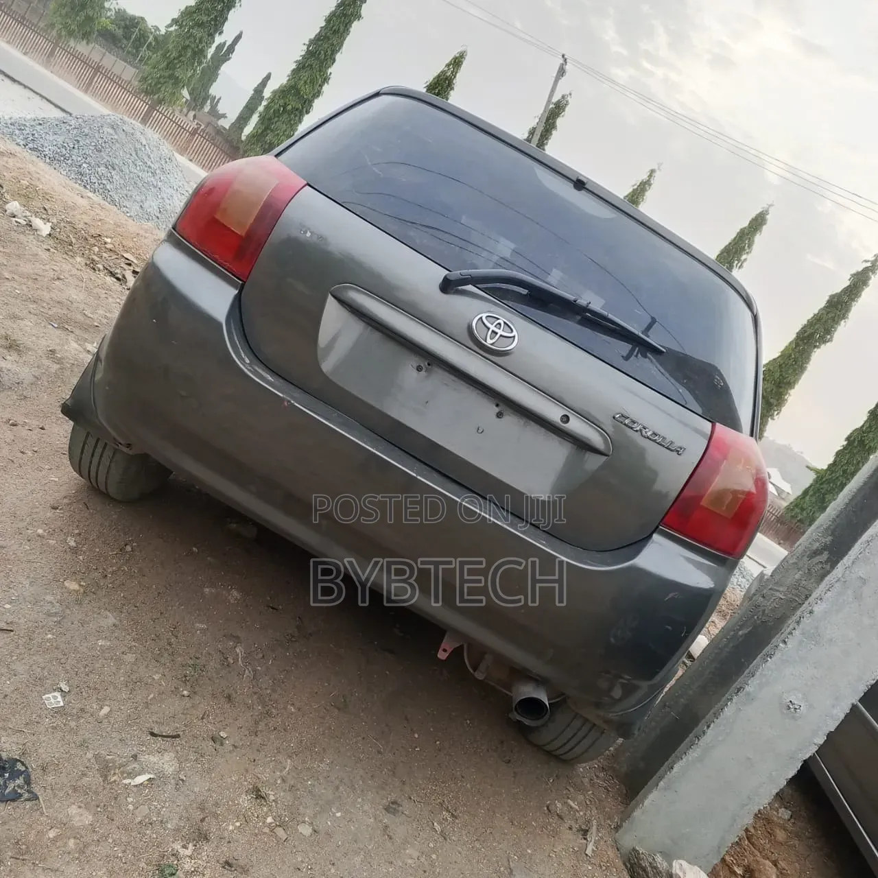 Toyota Corolla 2005 Gray