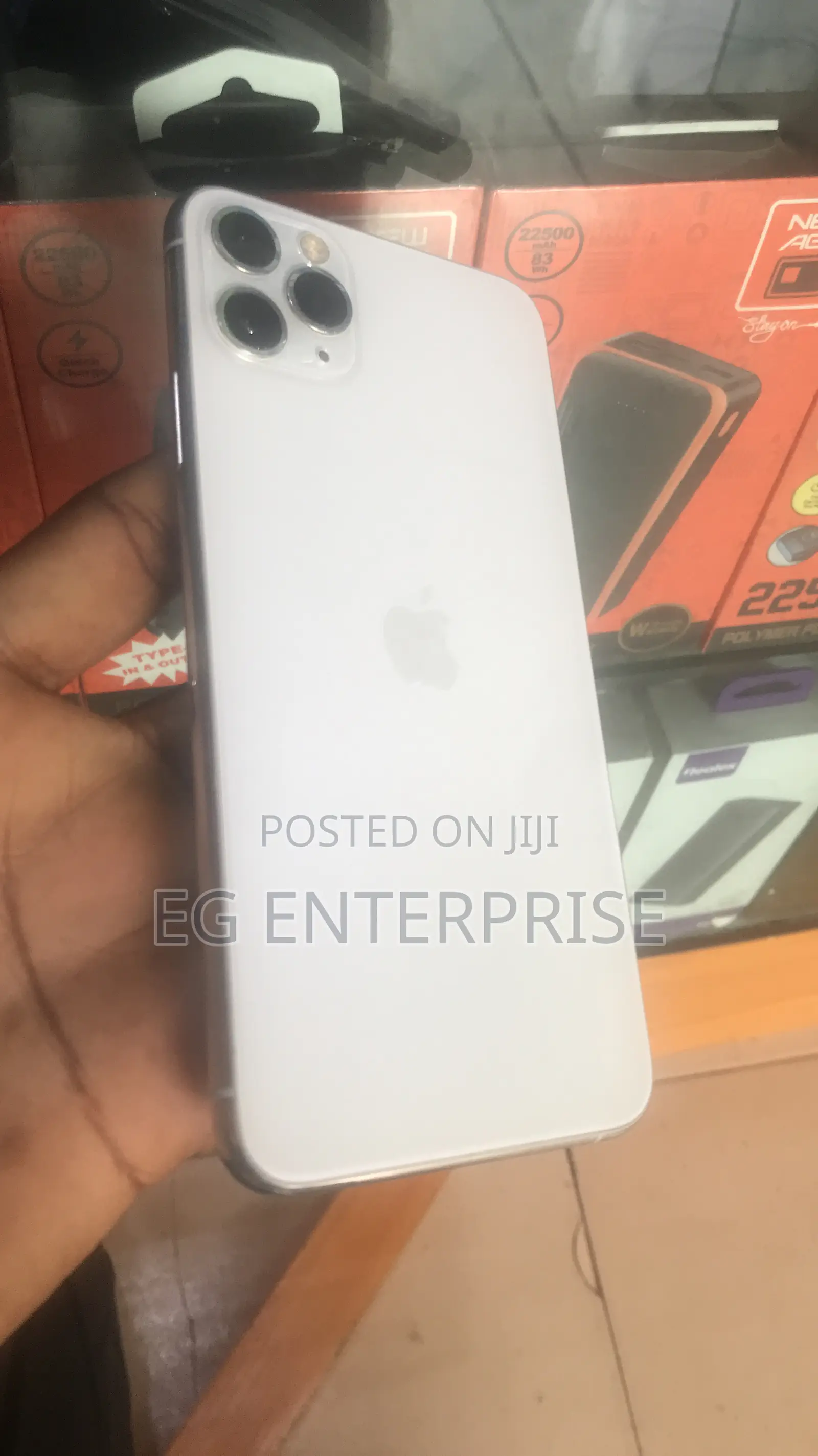 Apple iPhone 11 Pro Max 64 GB White