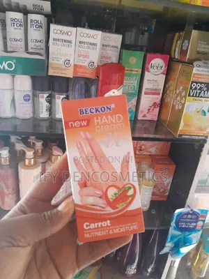 Beckon Carrot Vc Moisture Nutrient Hand Cream,