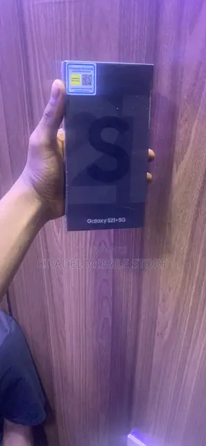New Samsung Galaxy S21+ 5G 128 GB Black