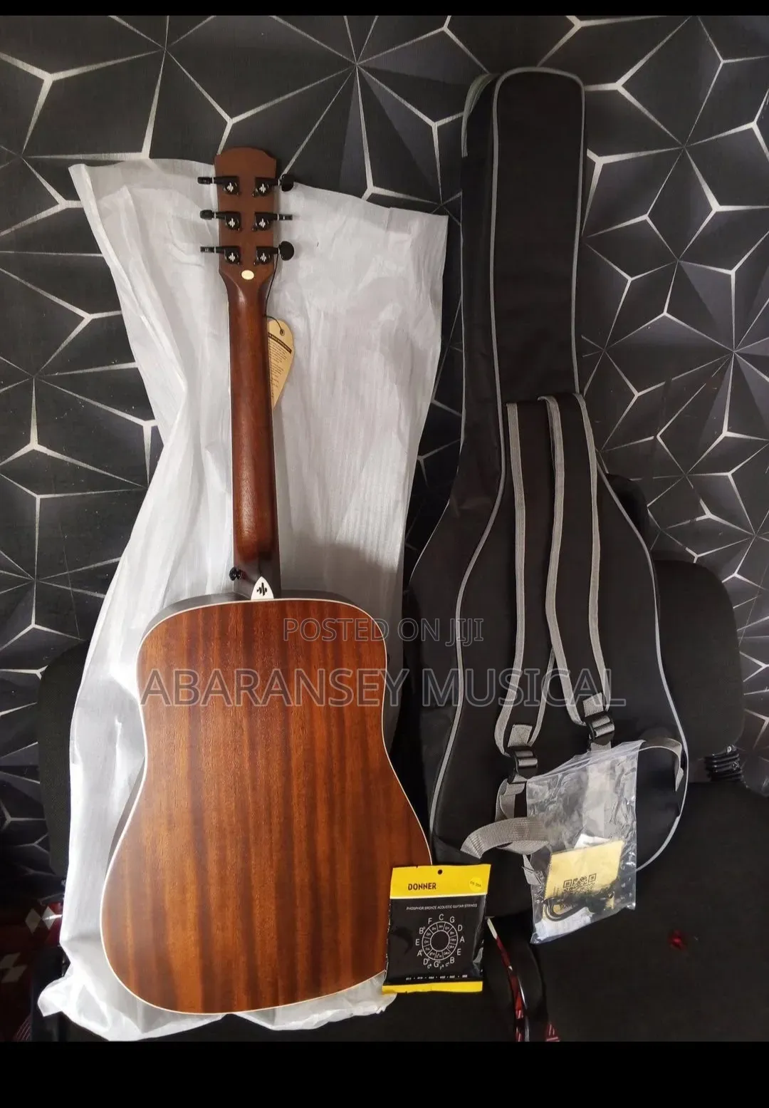 Semi Acoustic Guiter
