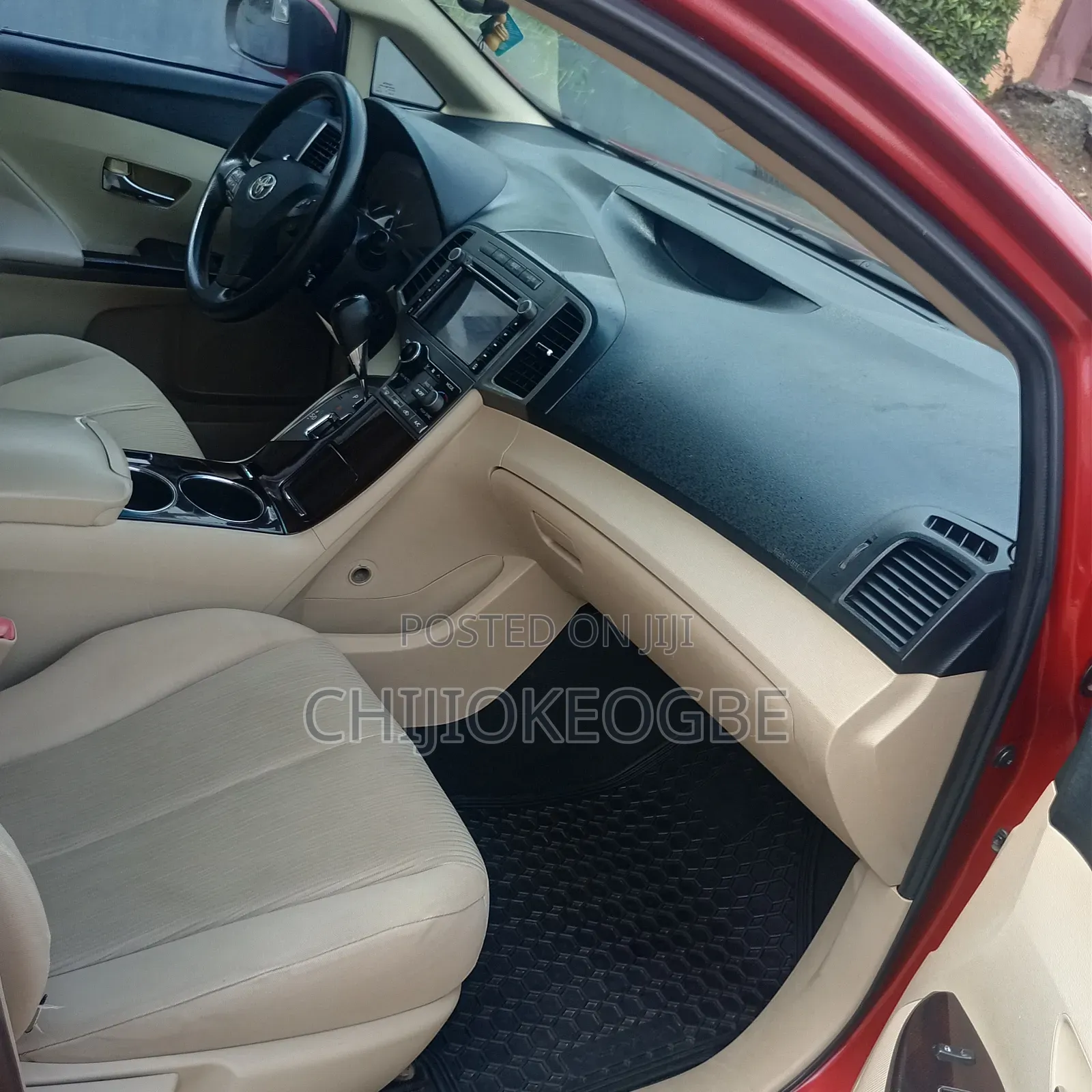 Toyota Venza 2010 Red