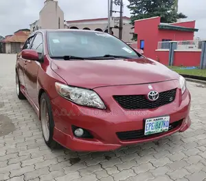 Toyota Corolla 2009 Red