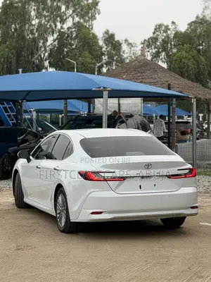 New Toyota Camry LE 2025 White