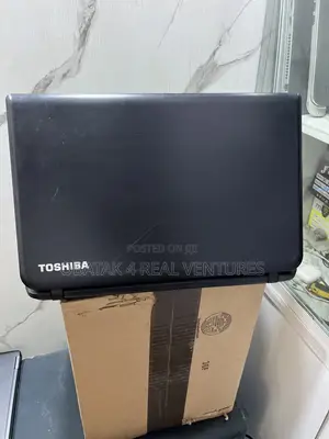 Laptop Toshiba Satellite C50 6GB Intel Core i3 HDD 750GB