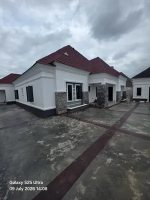 3bdrm Bungalow in Shimez Homes, Lugbe District for rent