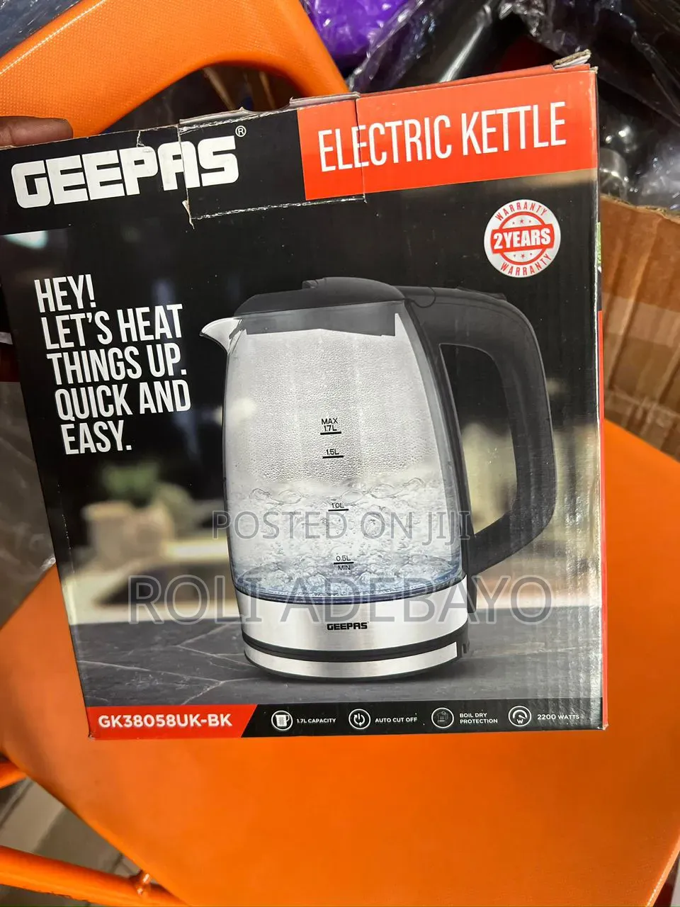 Geepas Illuminating Glass Kettle
