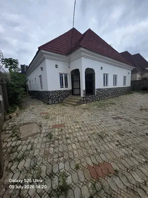 3bdrm Bungalow in Shimezz Homes, Lugbe District for rent