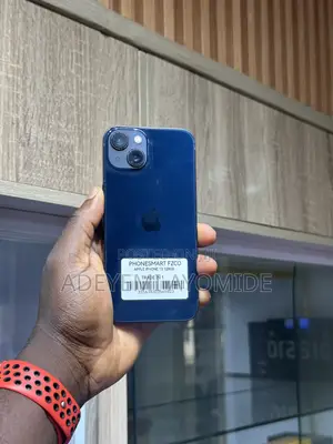 Apple iPhone 13 128 GB