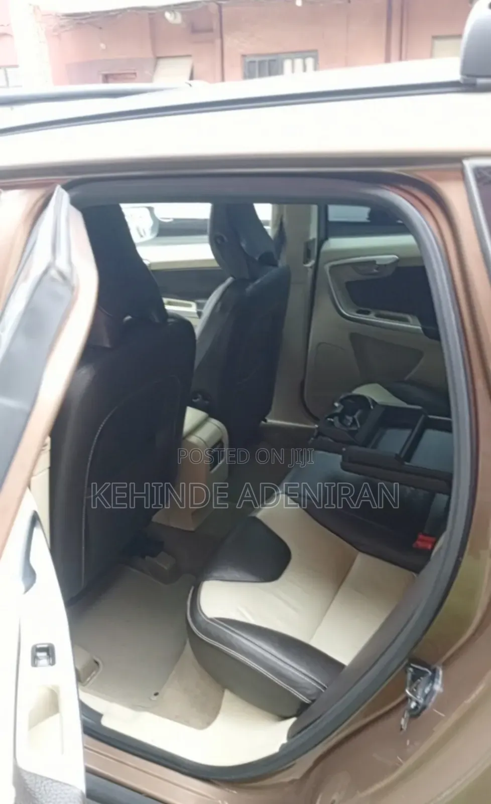 Volvo XC60 2012 Gold