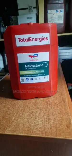 Totalenergies Nevastane XSH 220 High-Performance Synthetic Oil – 20l