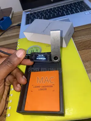 Ledger Nano S Plus