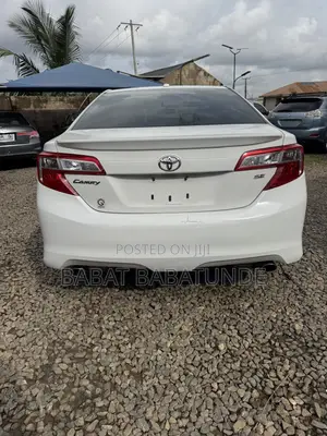 Toyota Camry 2013 White