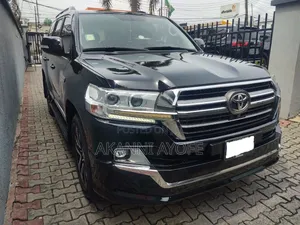 Toyota Land Cruiser 4.0 V6 GXR 2020 Black