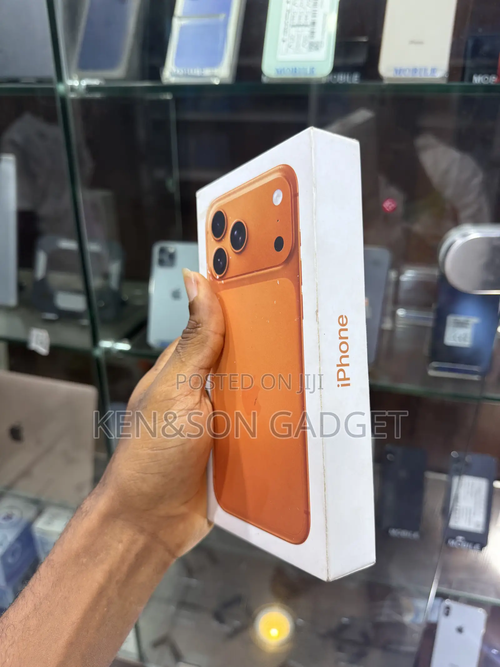 New Apple iPhone 17 Pro Max 256 GB Orange