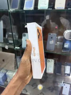 New Apple iPhone 17 Pro Max 256 GB Orange