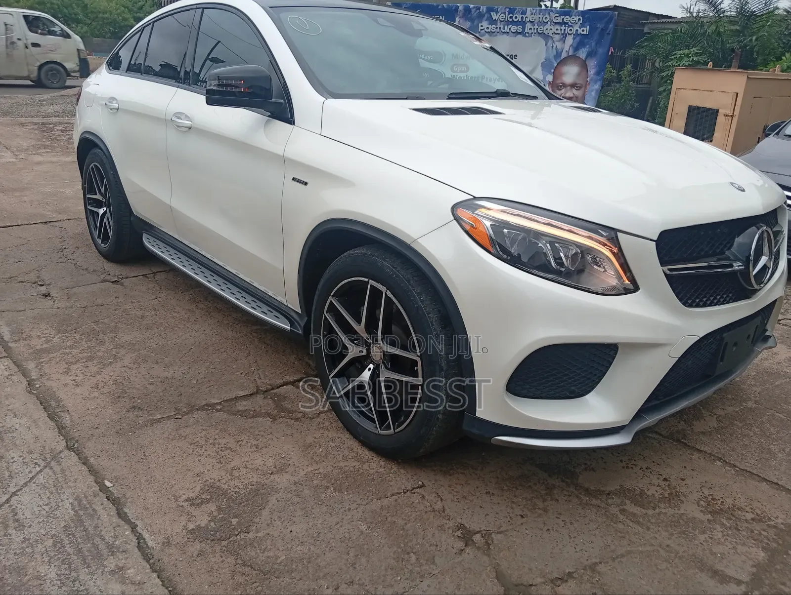 Mercedes-Benz GLE-Class 2016 White