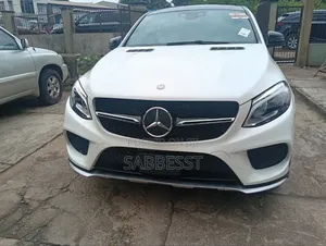 Mercedes-Benz GLE-Class 2016 White