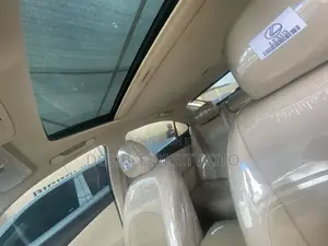 Lexus ES 2013 White