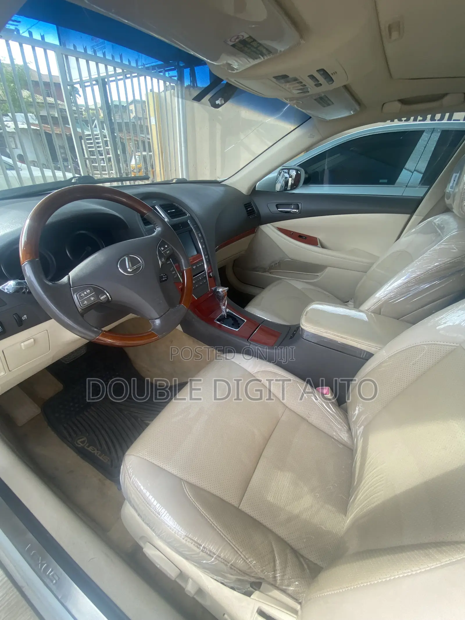 Lexus ES 2013 White