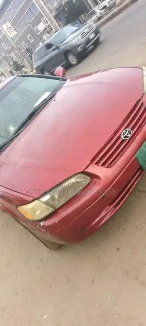 Toyota Camry 1998 Red