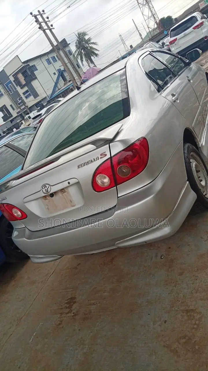 Toyota Corolla S 2007 Silver