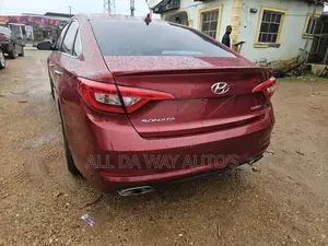 Hyundai Sonata 2017 Red