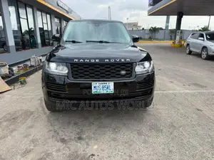 Land Rover Range Rover Vogue 2015 Black