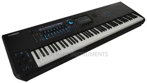 Yamaha M8x Synthesizer Workstation