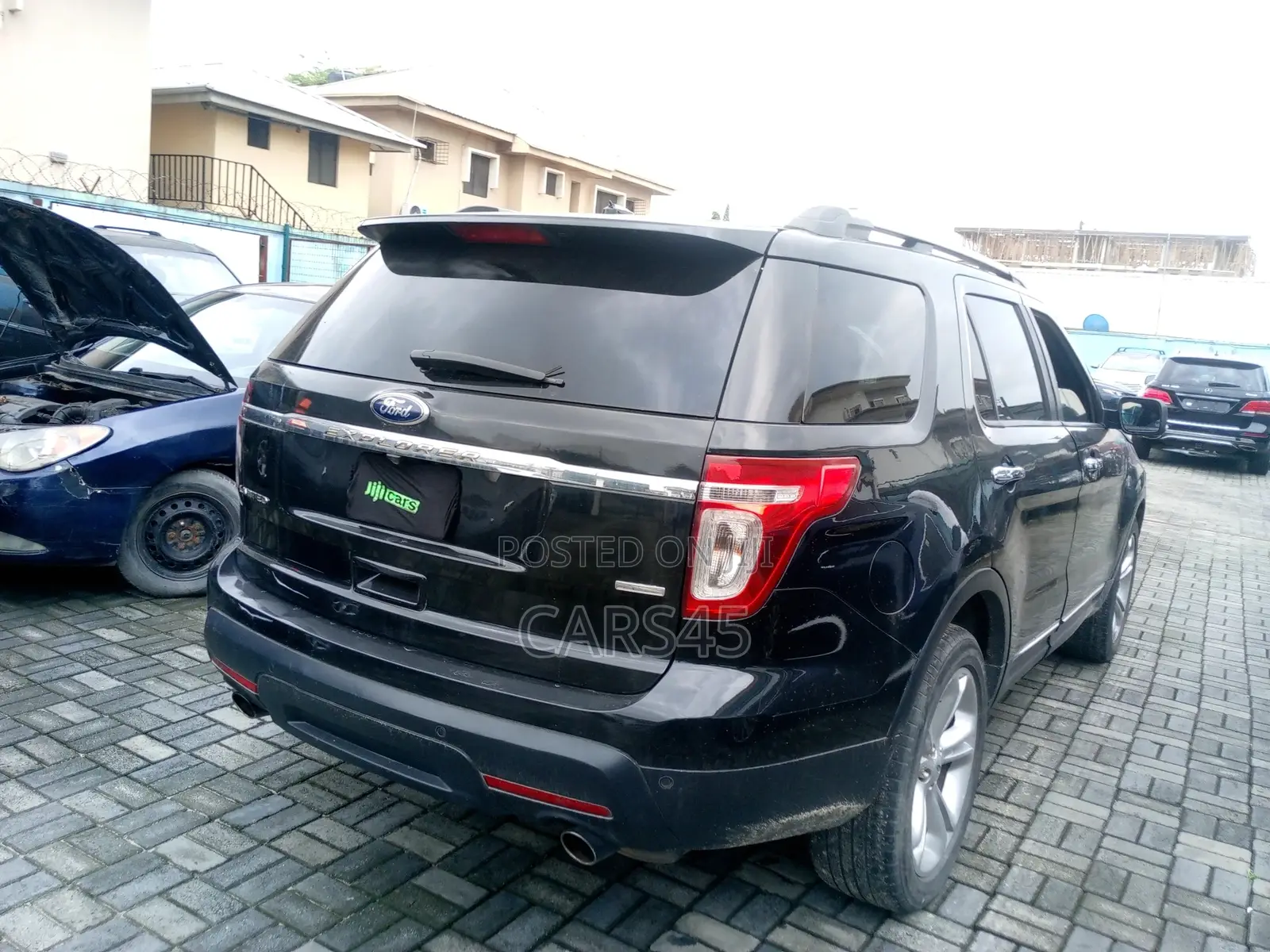 Ford Explorer 2013 Black
