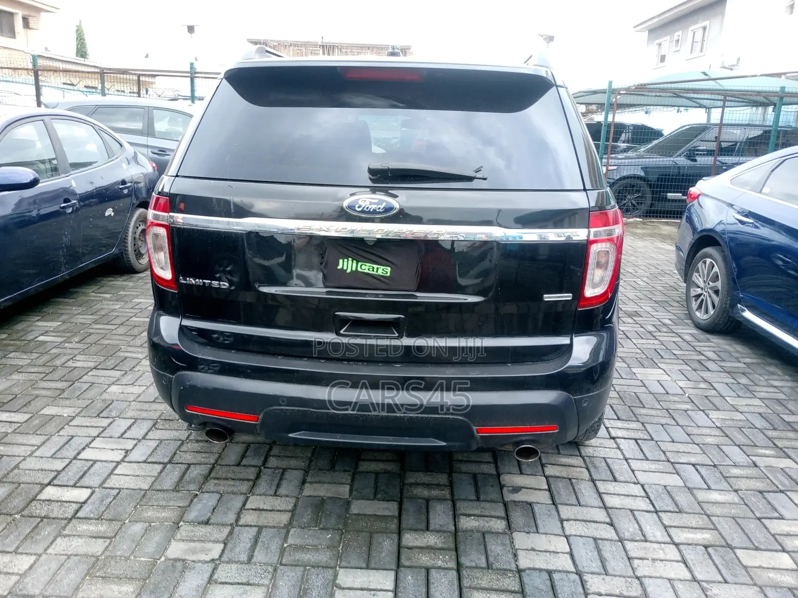 Ford Explorer 2013 Black