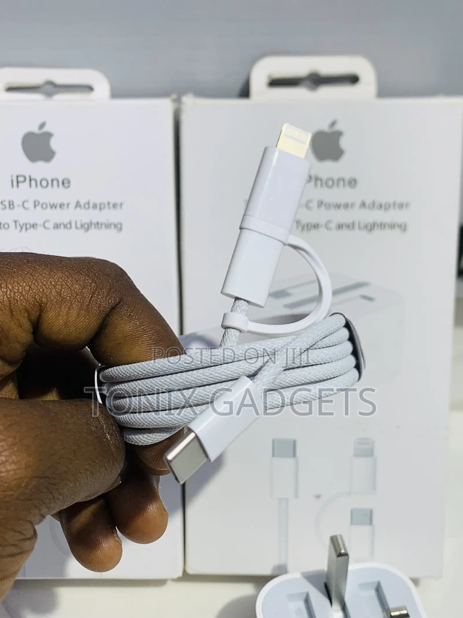 Apple 35w Usb-C Power Adapter With 2-in-1