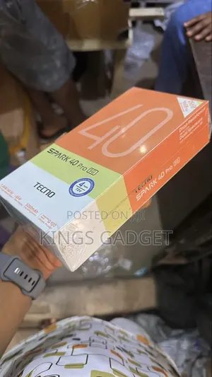 New Tecno Spark 40 Pro 256 GB