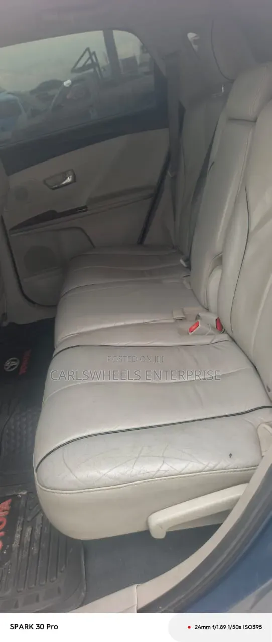 Toyota Venza 2011 Blue