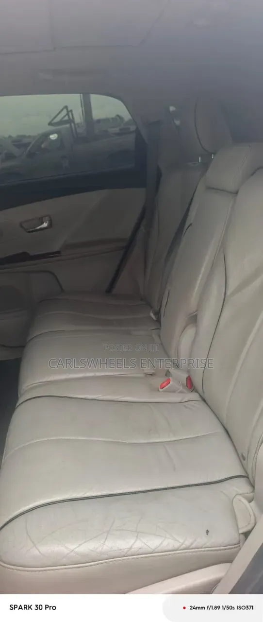 Toyota Venza 2011 Blue