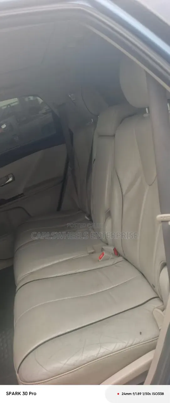 Toyota Venza 2011 Blue