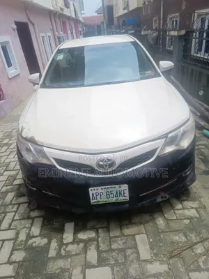 Toyota Camry 2012 White