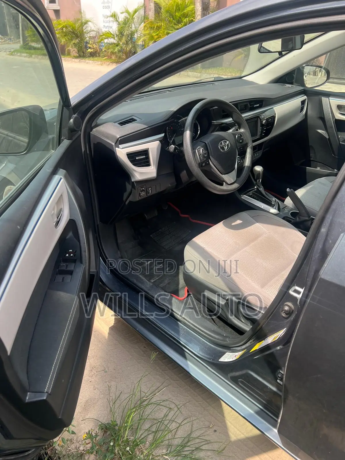 Toyota Corolla 2016 Gray