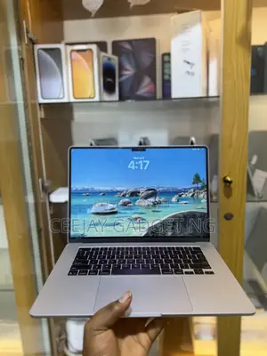 Laptop Apple MacBook Air 2025 M4 16GB Apple M4 SSD 512GB