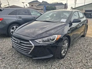 Hyundai Elantra 2017 Black