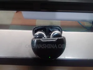 TWS Earpod