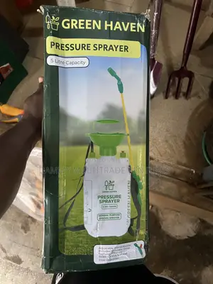 Green Haven Pressure Sprayer