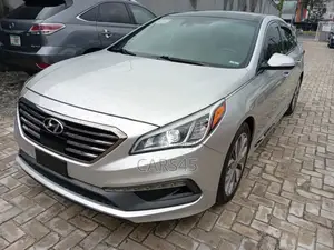 Hyundai Sonata Limited 2.0T 4dr Sedan (2.0L 4cyl Turbo 6A) 2015 Silver