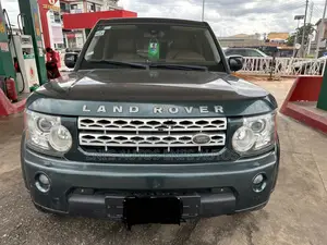 Land Rover Lr4 Base AWD 2013 Green