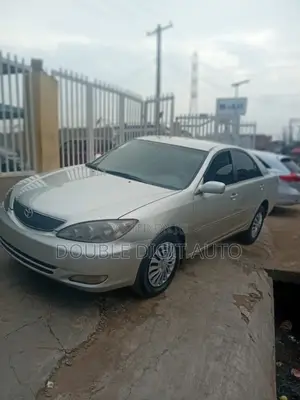 Toyota Camry 2002 Silver