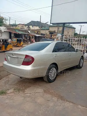 Toyota Camry 2002 Silver